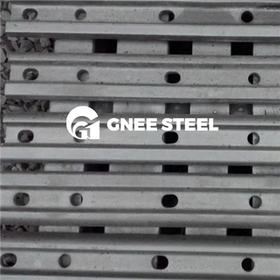 จานปลารถไฟ